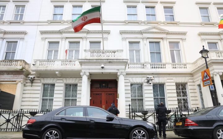 السفارة الإيرانية في لندن