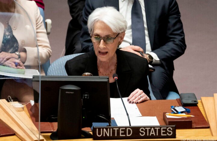 ويندي شيرمان وإيران