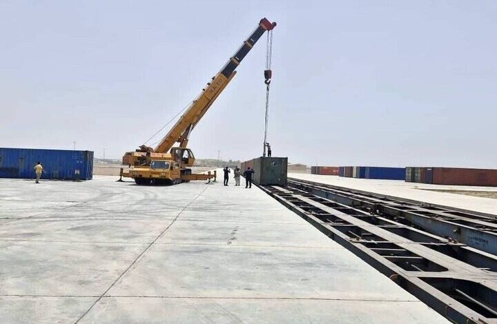 قطار صيني ميناء طهران