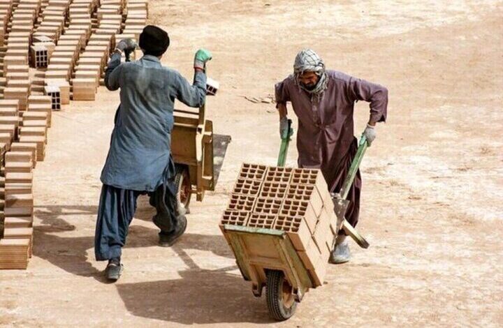عمالة البناء الأفغان إيران