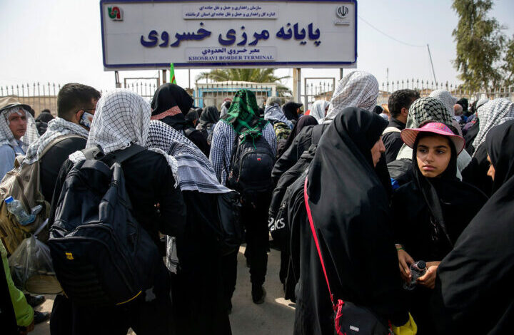 الزوار الإيرانيون زيارة الأربعين