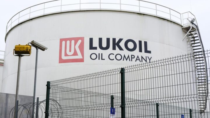 لوك أويل والعراق