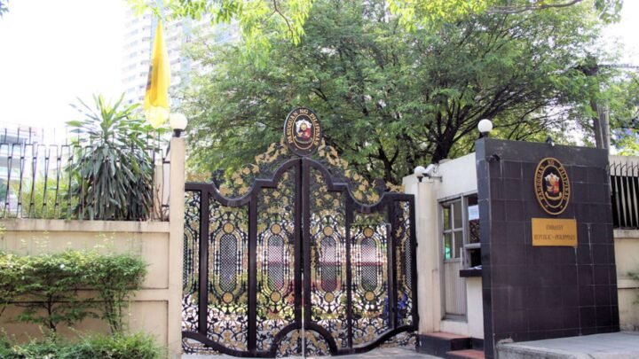 الأستراليون في إيران والاحتجاجات