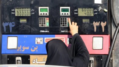 طوابير بنزين في إيران