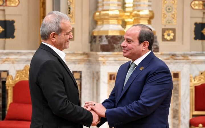 السيسي وبزشكيان بريكس