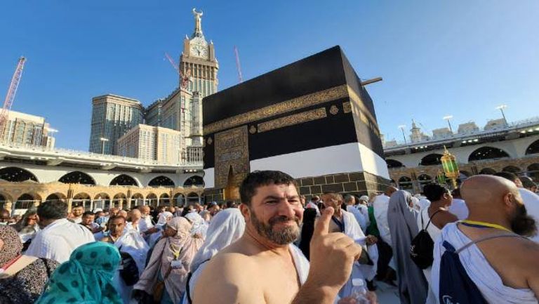 تشرف شهروند عراقی به حج با پای پیاده