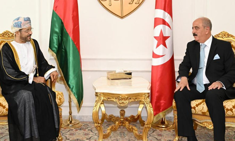 عمان و تونس