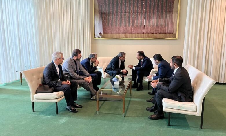 عراقچی و آل ثانی