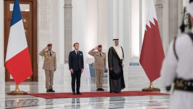 امیر قطر و مکرون